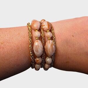 Vintage Hobe Coral Pink Quartz Bead Gold Chain Filigree Clasp Cabachon Bracelet